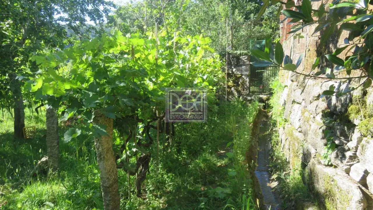Casa rústica amb jardí en venda a Mondariz, imagen 17