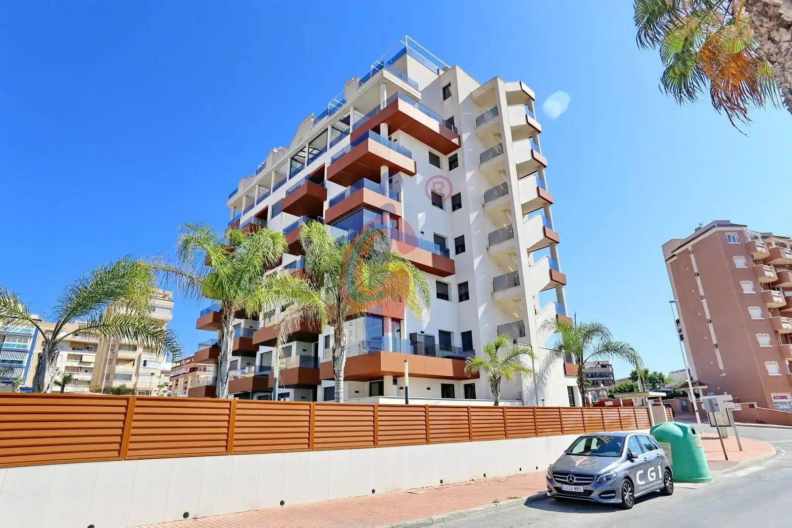 Apartament amb terrassa en venda a Avenida del Puerto 16, imagen 2