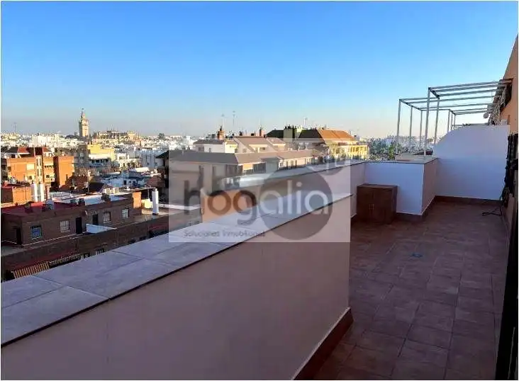 Terrace of Flat for rent in Sevilla  with Air Conditioner, Heating and Terrace