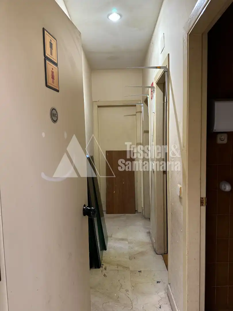 Gewerbefläche zur Miete in Calle Poeta Alfonso Camín, imagen 9