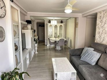 Appartement avec ascenseur à vendre à Carretera de Cádiz