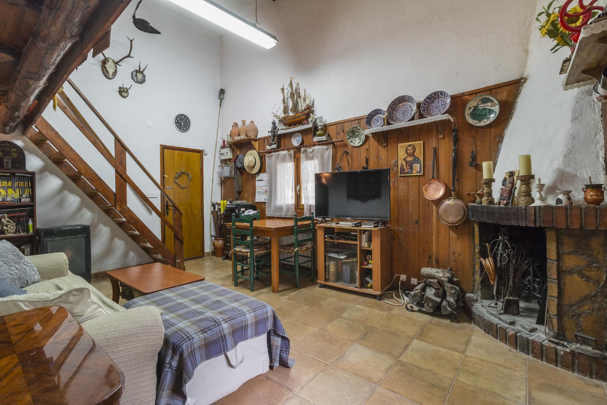 House or chalet for sale in La Torre de Claramunt  with Heating and Private garden