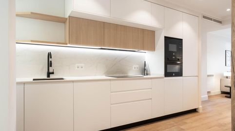 Foto 4 de Apartamento de alquiler en Adelfas, Madrid Capital