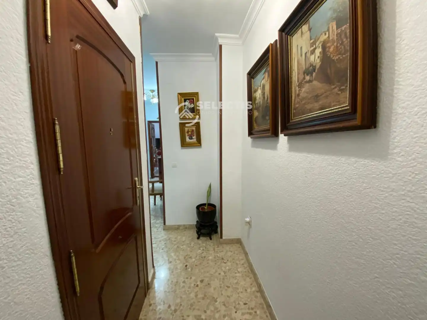 Piso en venta en DE LA MERCED, Centro