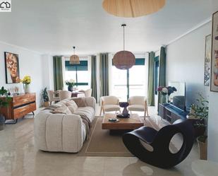 Living room of Apartment for sale in  Madrid Capital  with Private garden, Terrace and Community pool