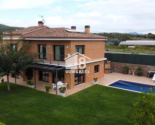 Jardí de Casa o xalet en venda en Cabrera de Mar amb Aire condicionat, Terrassa i Piscina