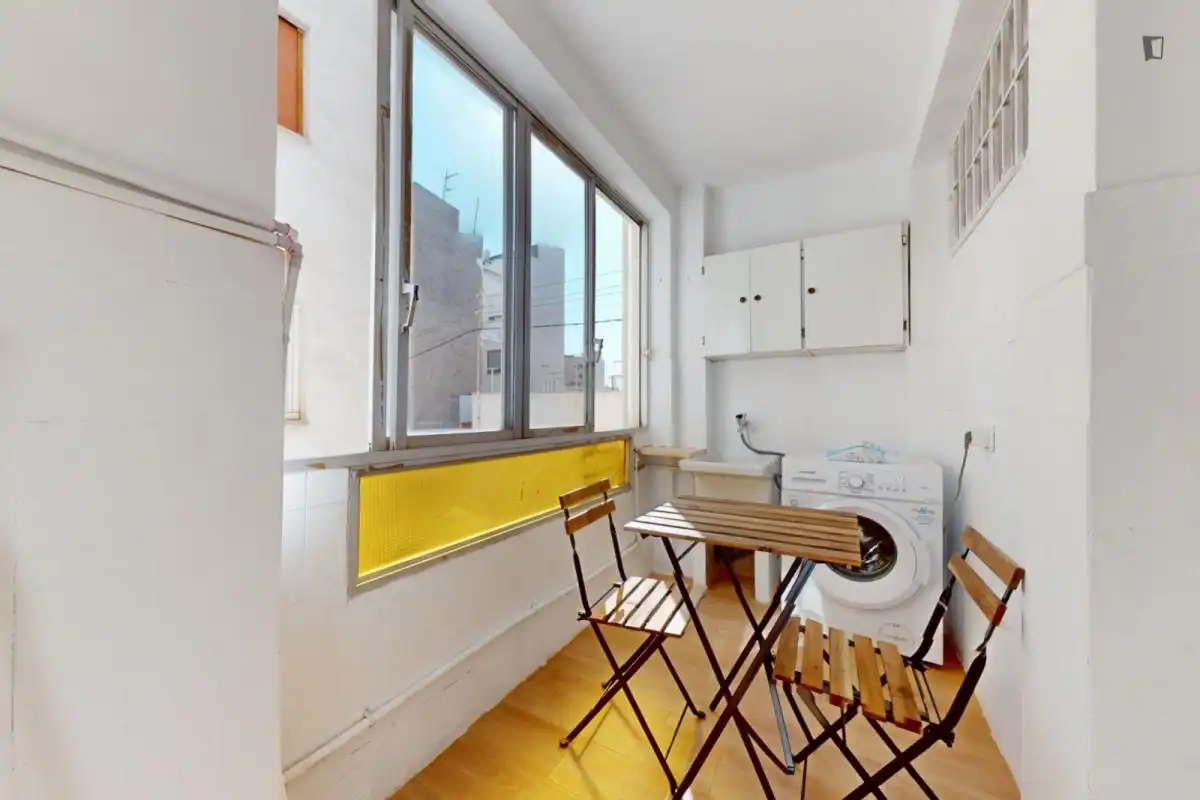 Room in Hospital - Plaza del Real