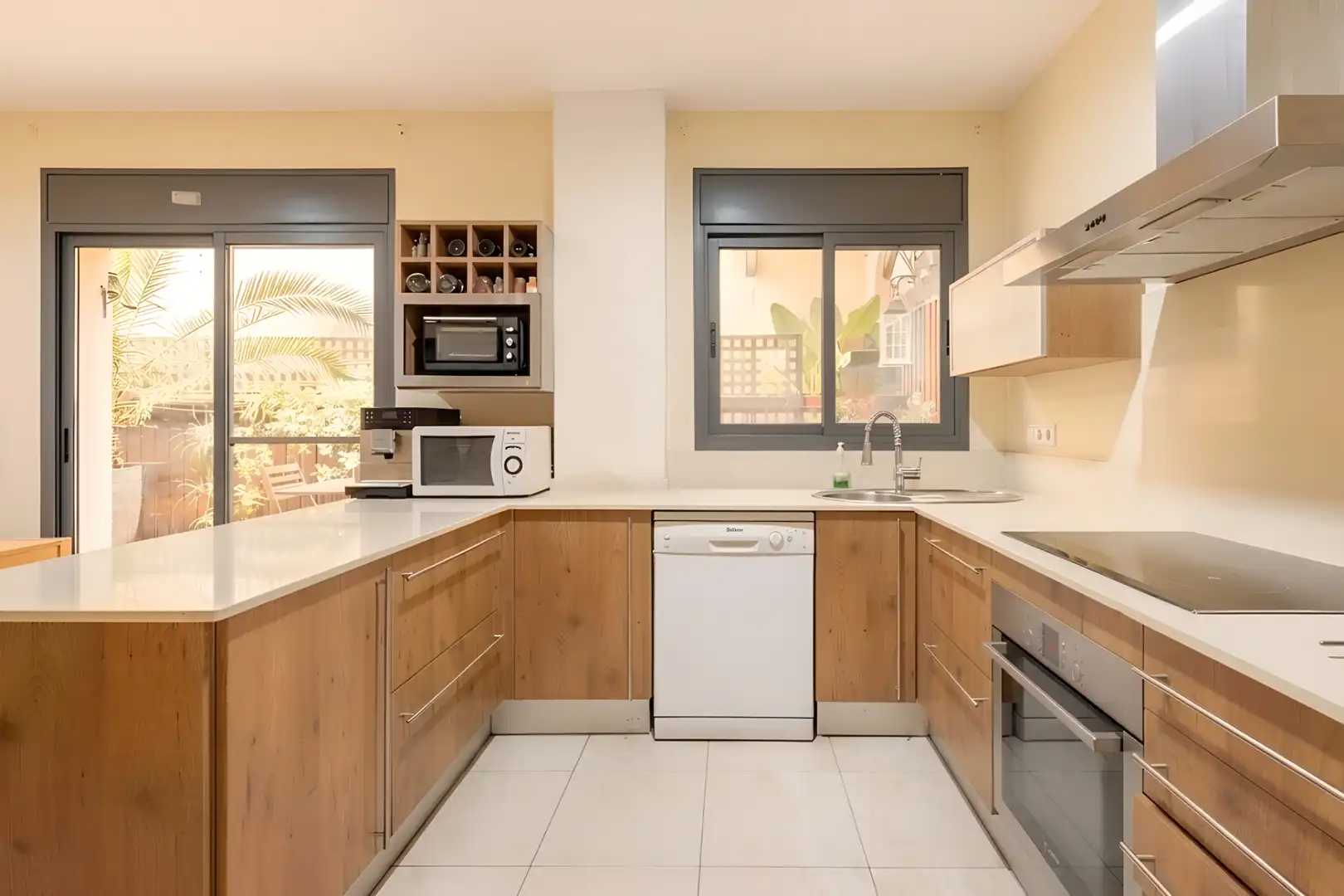 Kitchen of Flat for sale in Sant Cugat del Vallès  with Air Conditioner, Heating and Parquet flooring