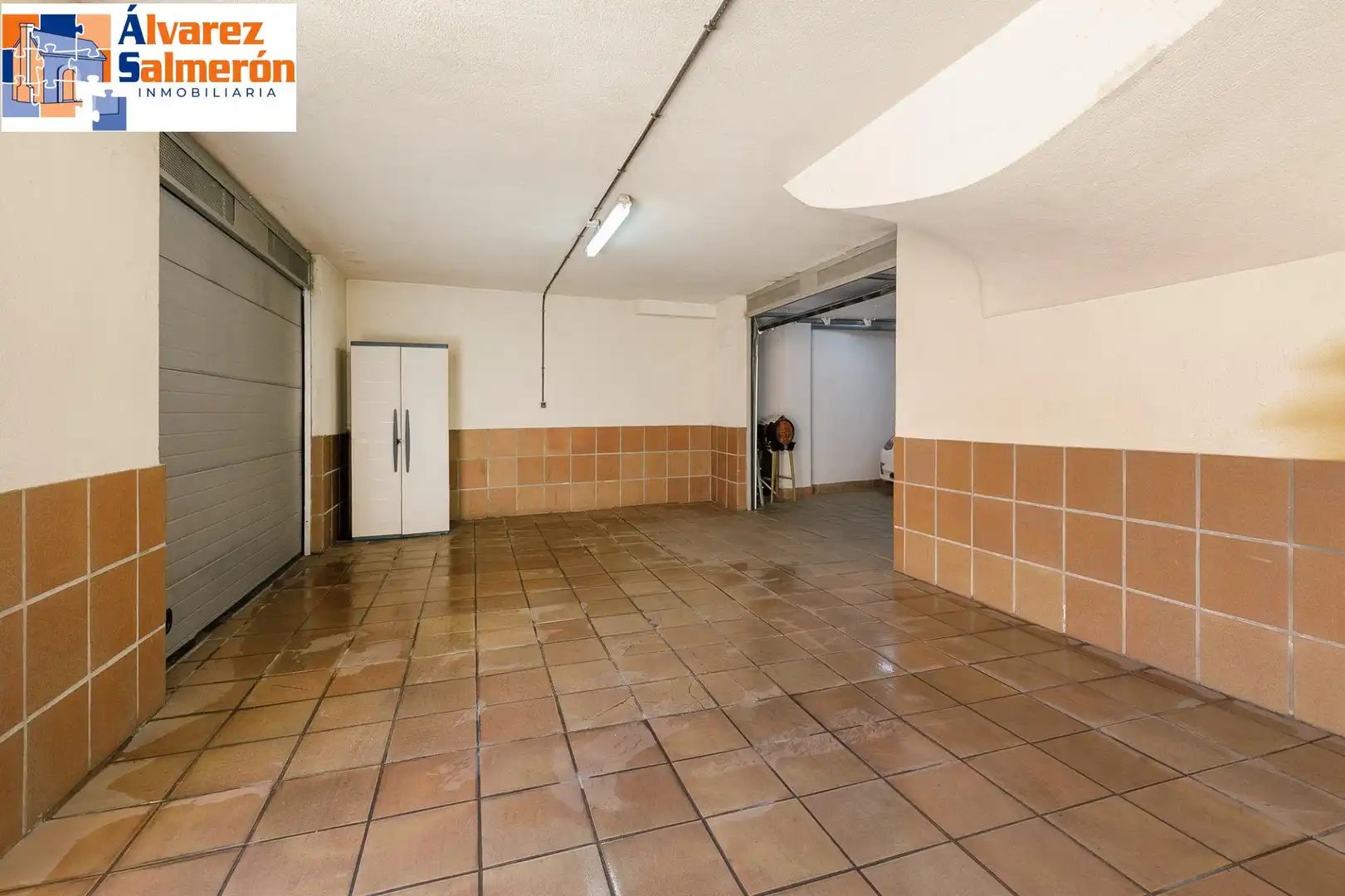Casa adosada en venta en Granada con Aire acondicionado, Calefacción y Terraza