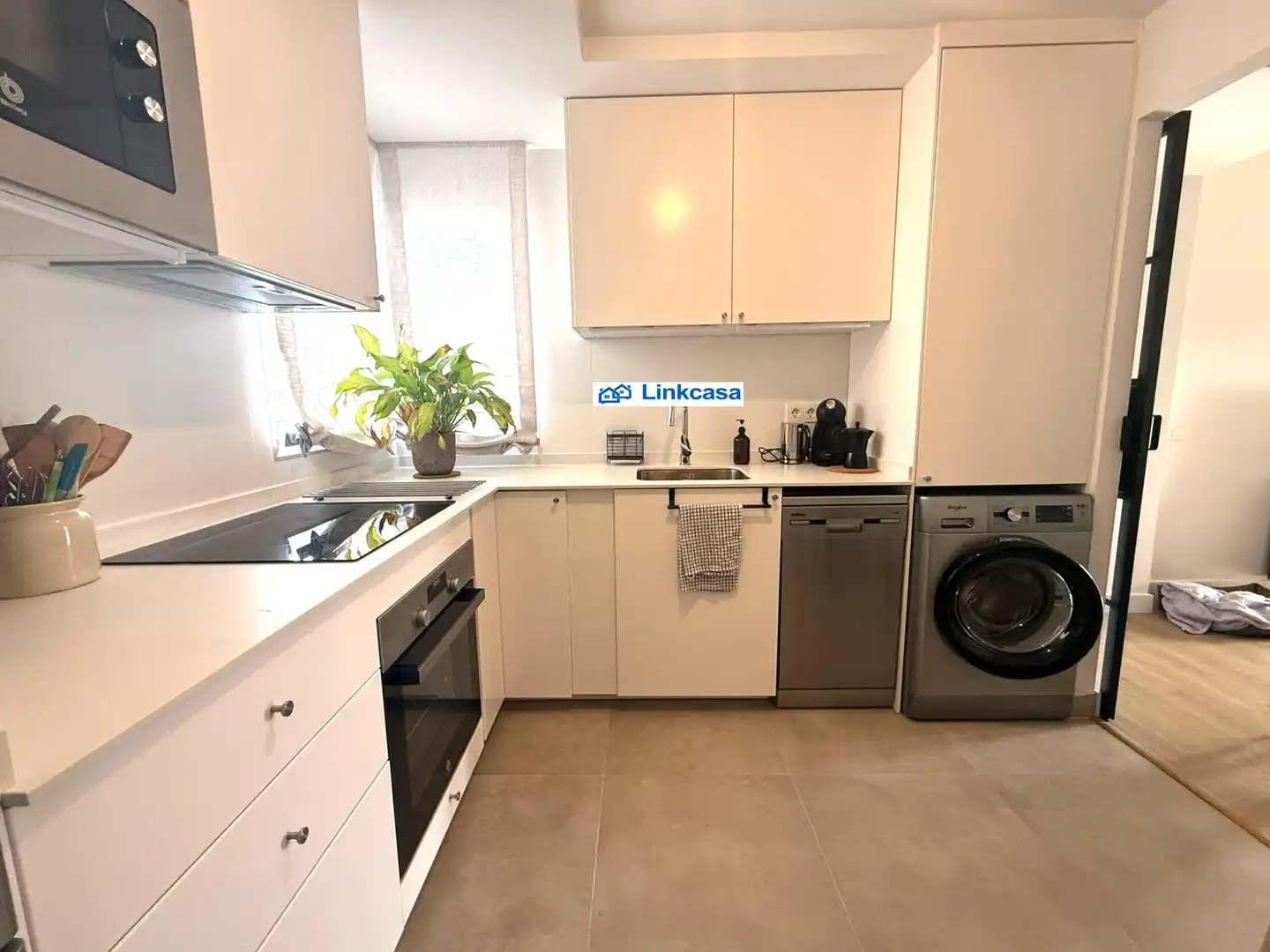 Kitchen of Flat for sale in Madrid  with Air Conditioner, Heating and Terrace