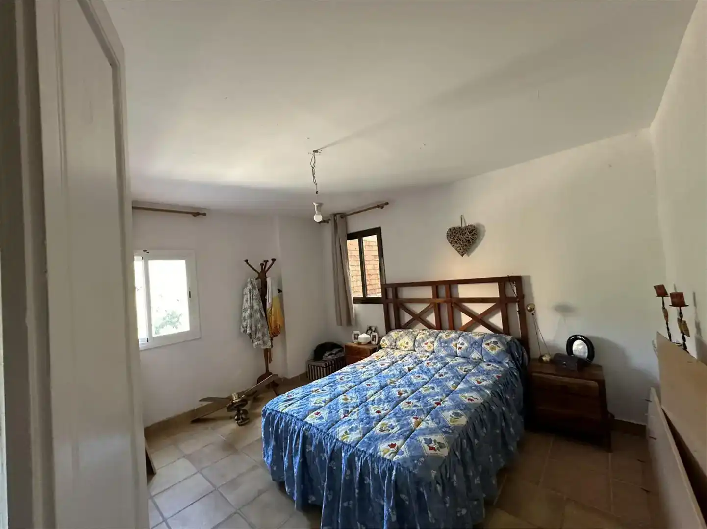 Habitación de Finca rústica en venta en Sant Vicenç de Castellet con Jardín privado, Trastero y Piscina