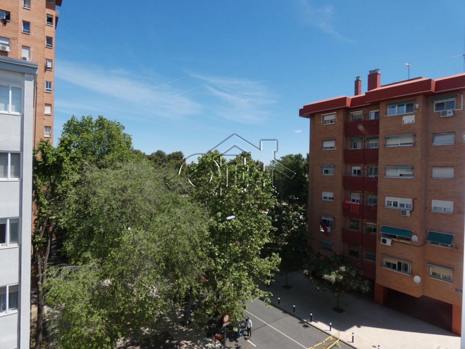 Vista exterior de Pis en venda en  Madrid Capital amb Aire condicionat, Calefacció i Jardí privat
