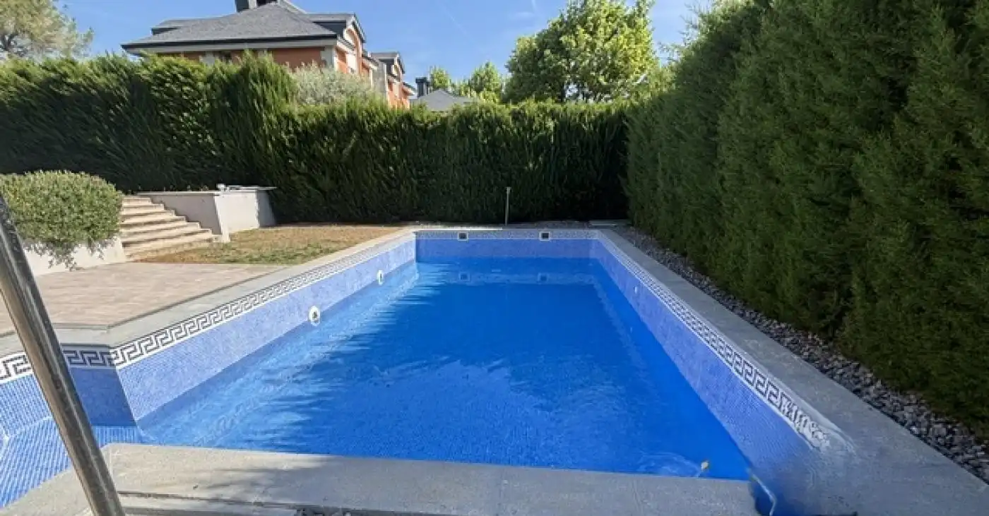Piscina de Casa o chalet en venta en Zuera con Aire acondicionado, Calefacción y Jardín privado