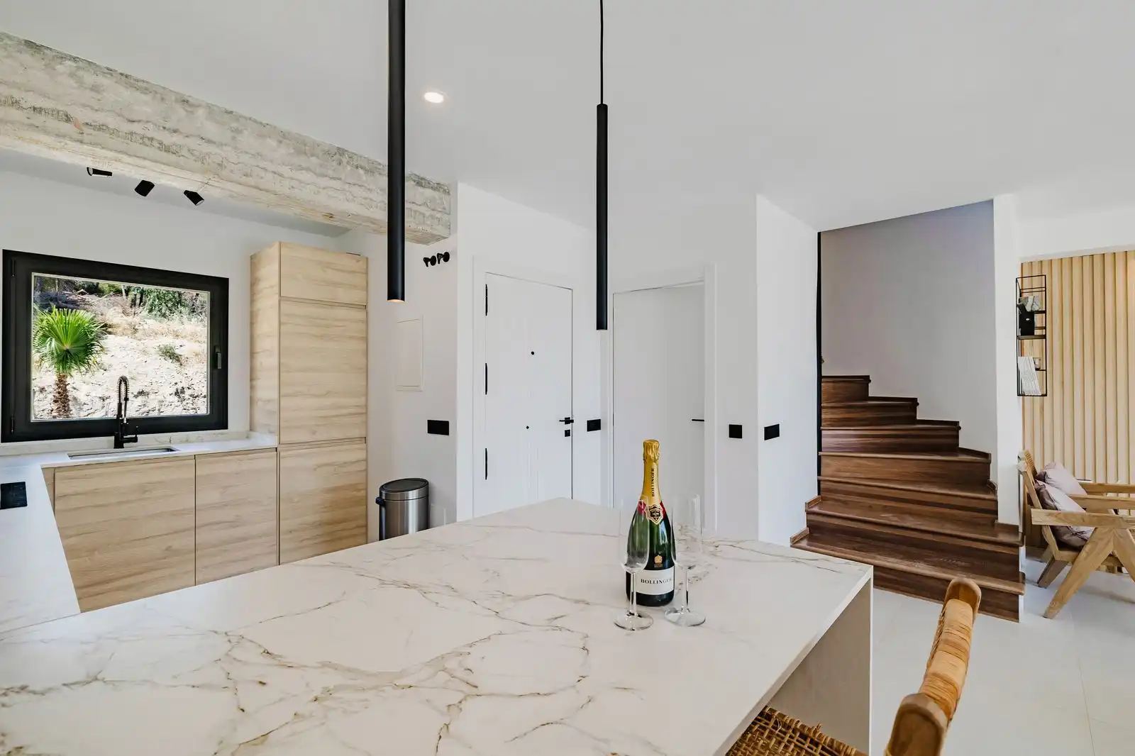 Kitchen of Houses for sale in Marbella  with Air Conditioner, Terrace and Community pool