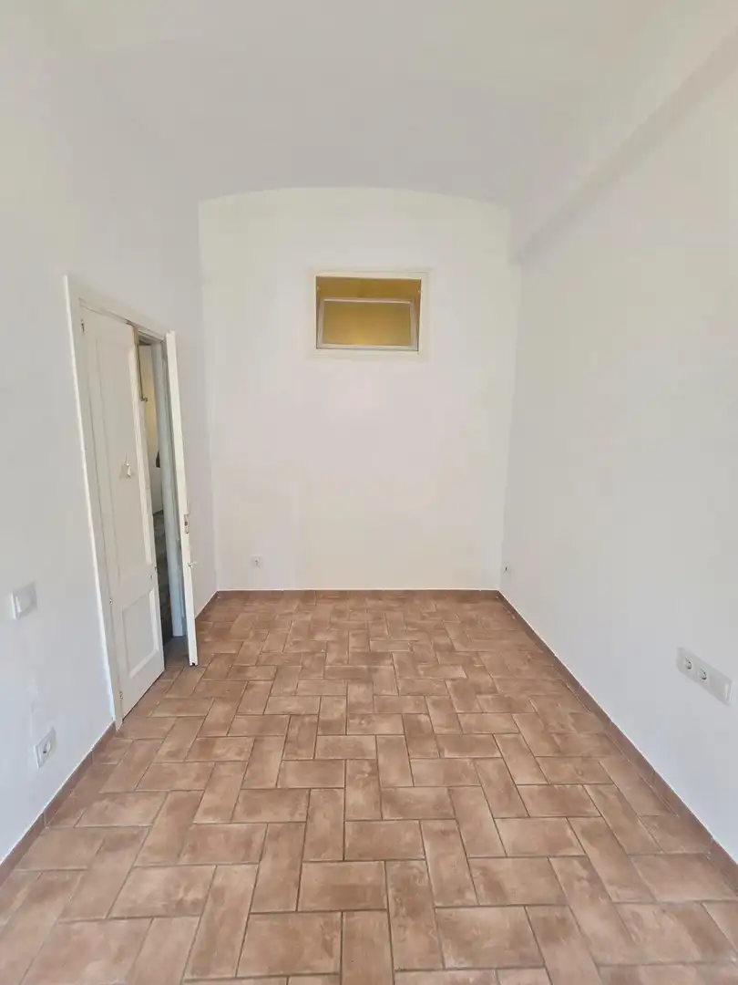 Ground floor for rent in El Masnou  with Air Conditioner, Heating and Private garden