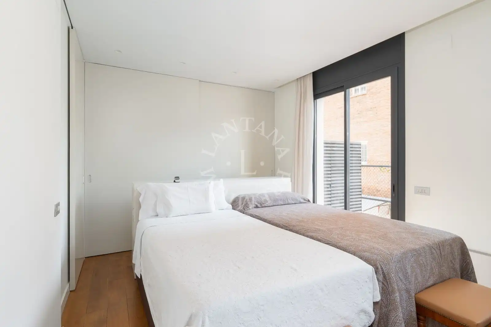 Habitación de Casa o chalet en venta en Barcelona con Calefacción y Terraza