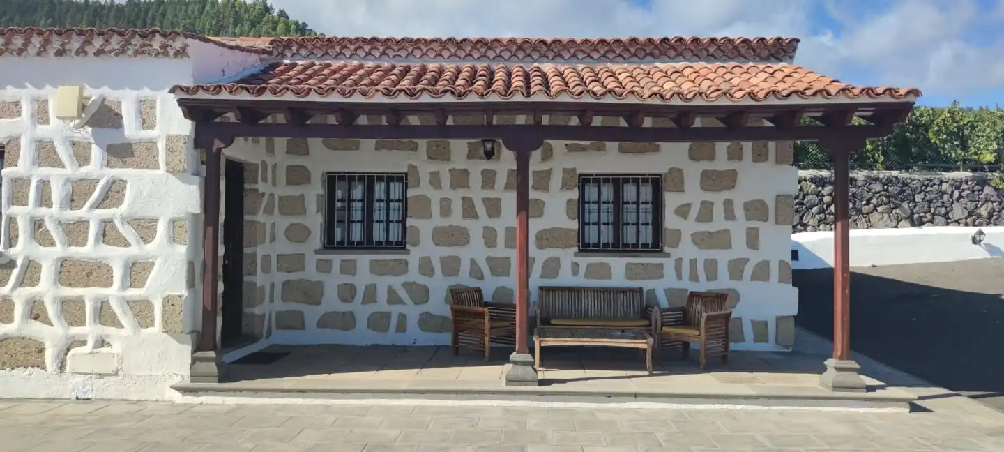Houses for sale in Calle Buen Viaje, Cruz de Tea