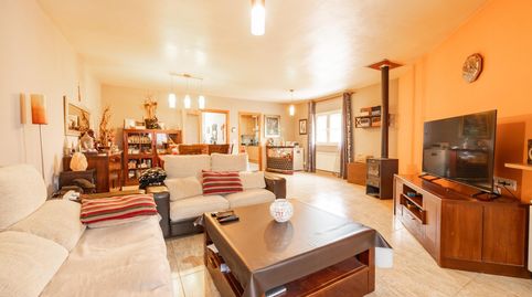 Foto 2 de Casa adosada en venta en Carrer del Ter, Sant Hipòlit de Voltregà, Barcelona