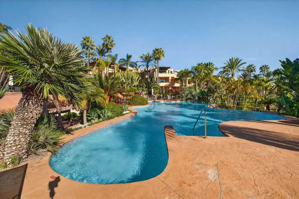 Flat with terrace for sale in Milla de Oro, imagen 29