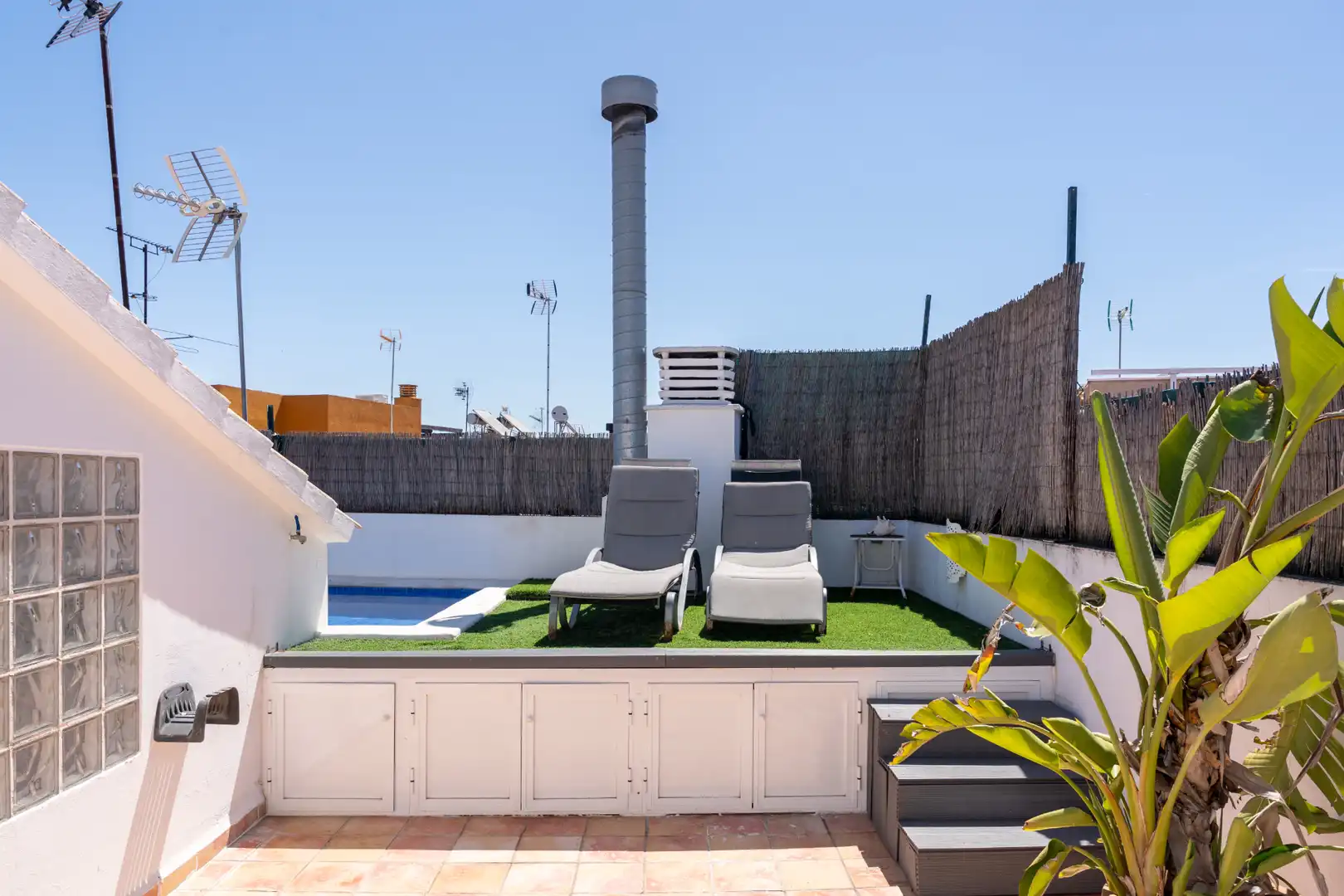 Terrace of Flat for sale in Sevilla  with Air Conditioner, Heating and Parquet flooring