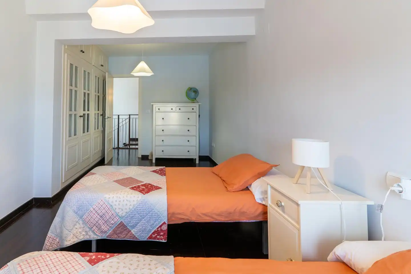 Habitación de Casa o chalet en venta en Santa Pola con Calefacción, Jardín privado y Parquet