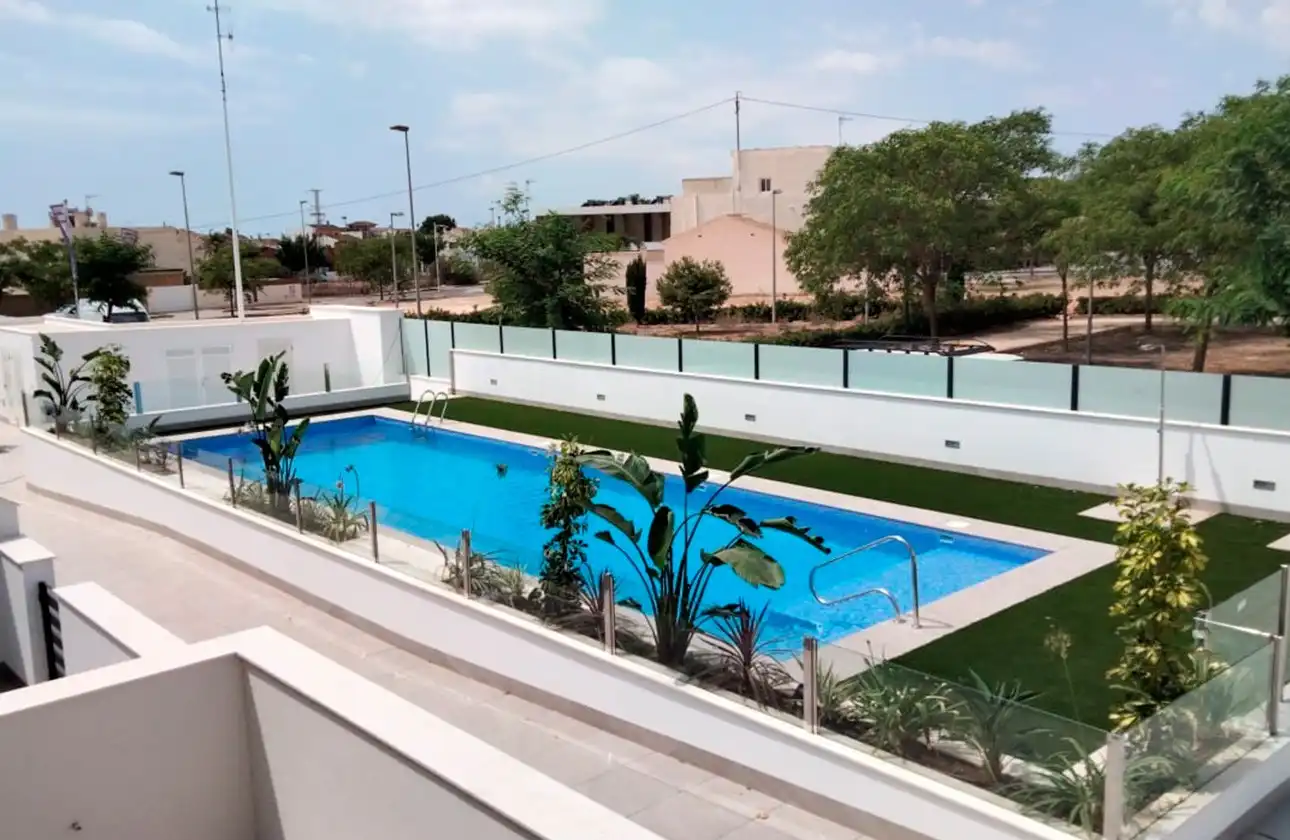 Piscina de Apartamento en venta en Pilar de la Horadada con Aire acondicionado, Calefacción y Terraza