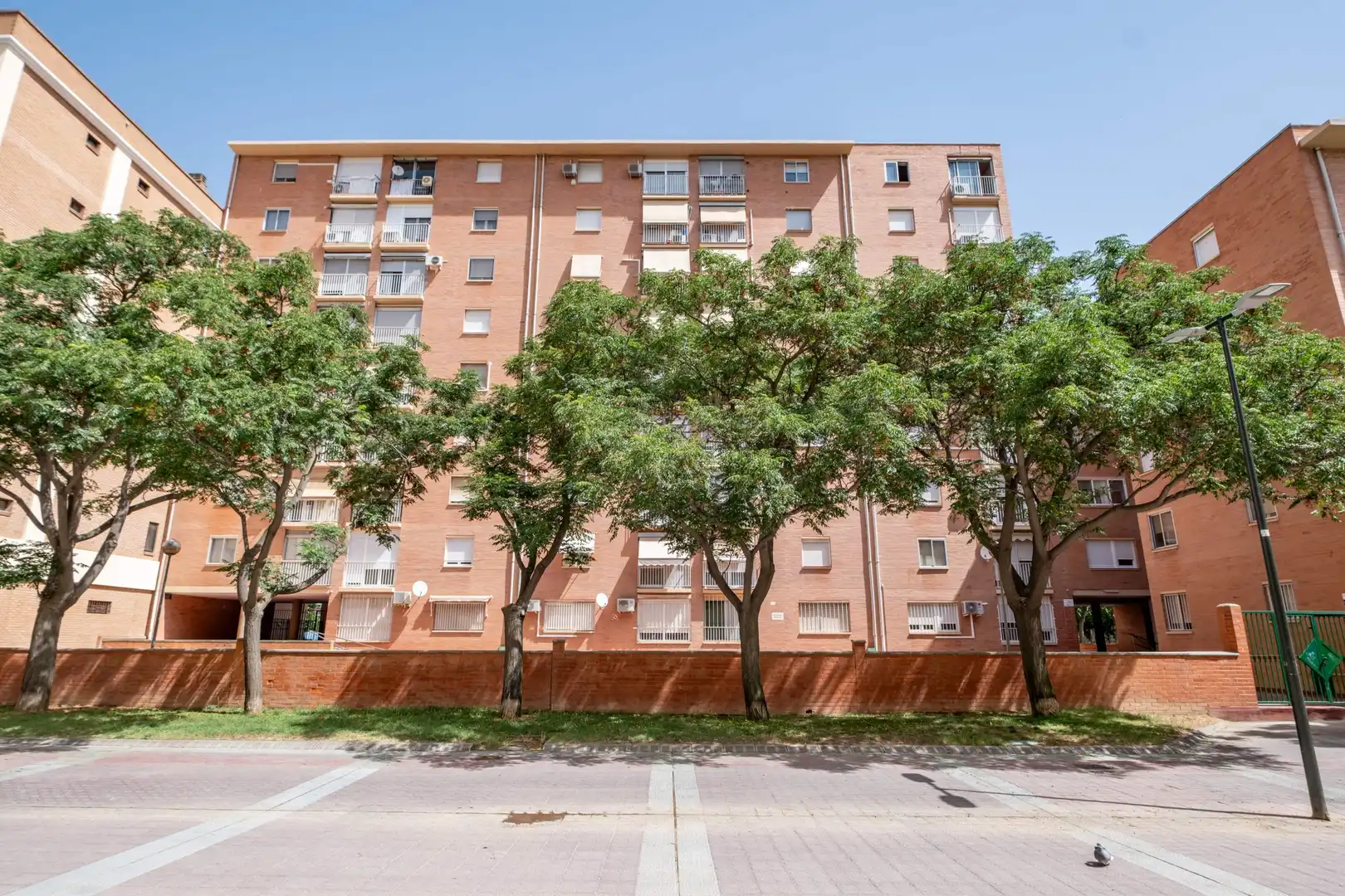 Vista exterior de Piso en venta en Zaragoza con Calefacción, Parquet y Terraza