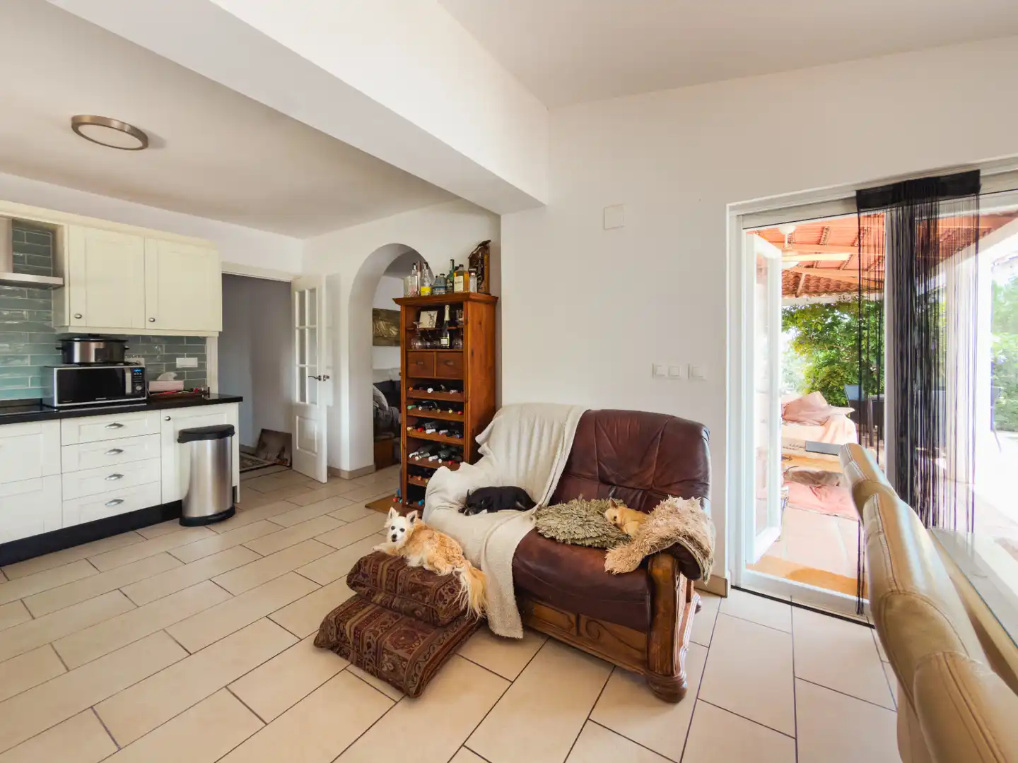 Sala de estar de Finca rústica en venta en Coín con Aire acondicionado, Trastero y Piscina