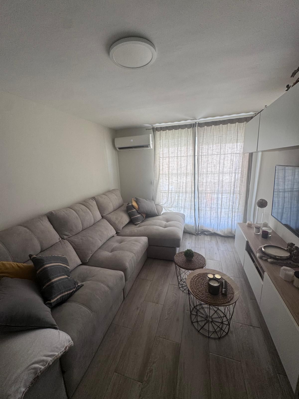 Sala de estar de Apartamento en venta en Marbella con Aire acondicionado, Amueblado y Internet