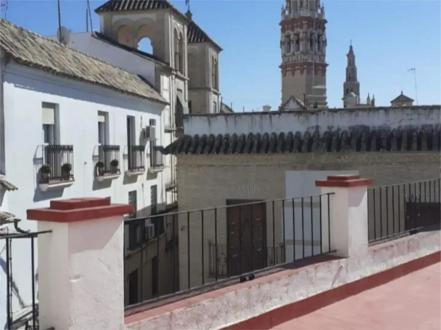 Vista exterior de Piso en venta en Écija con Aire acondicionado, Trastero y Balcón