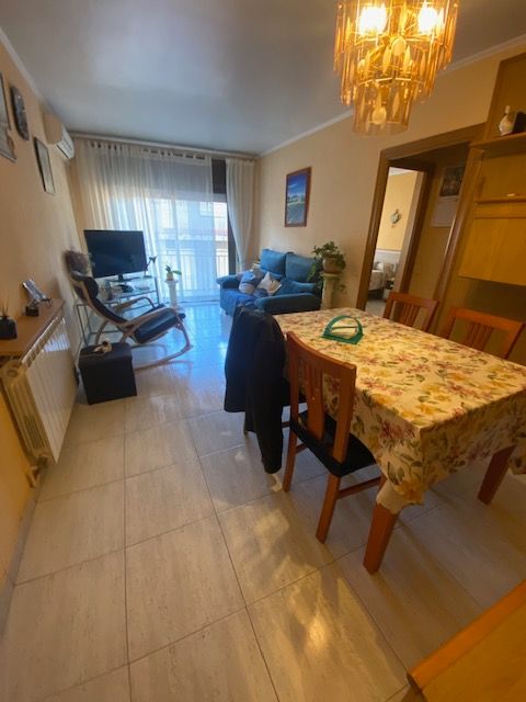 Sala d'estar de Pis en venda en Igualada amb Aire condicionat, Calefacció i Moblat