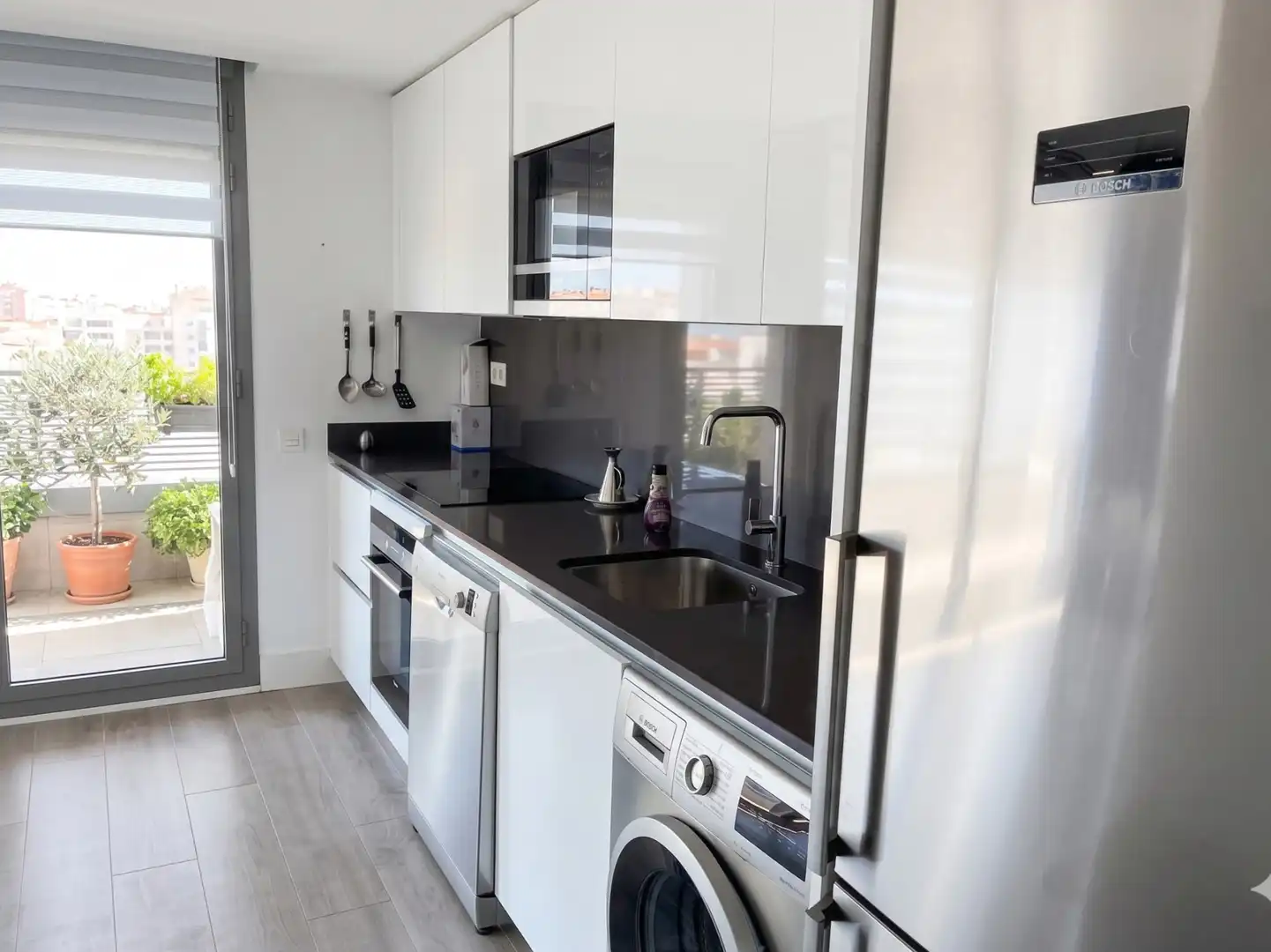 Kitchen of Flat for rent in Castell d'Aro, Platja d'Aro i s'Agaró  with Air Conditioner, Heating and Terrace