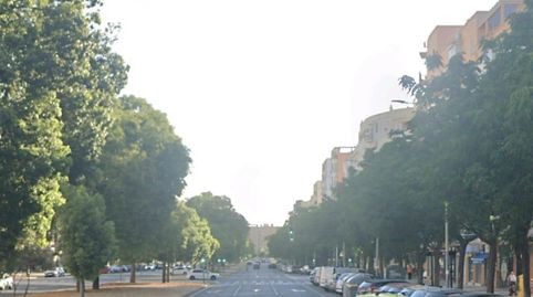 Foto 4 de Piso en venta en Avenida Emilio Lemos, Colores - Entreparques, Sevilla Capital
