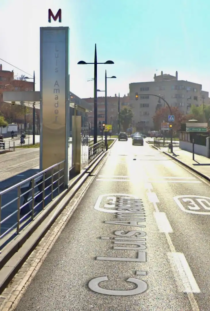 Flat with lift to rent in Calle VERDIALES, imagen 28