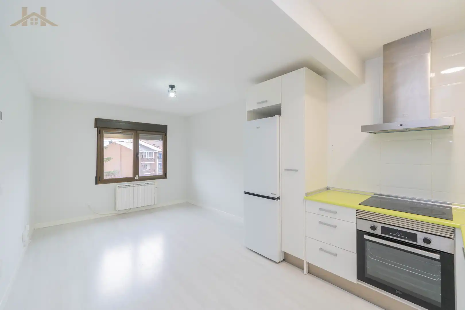 Cocina de Ático en venta en El Escorial con Calefacción, Parquet y Terraza