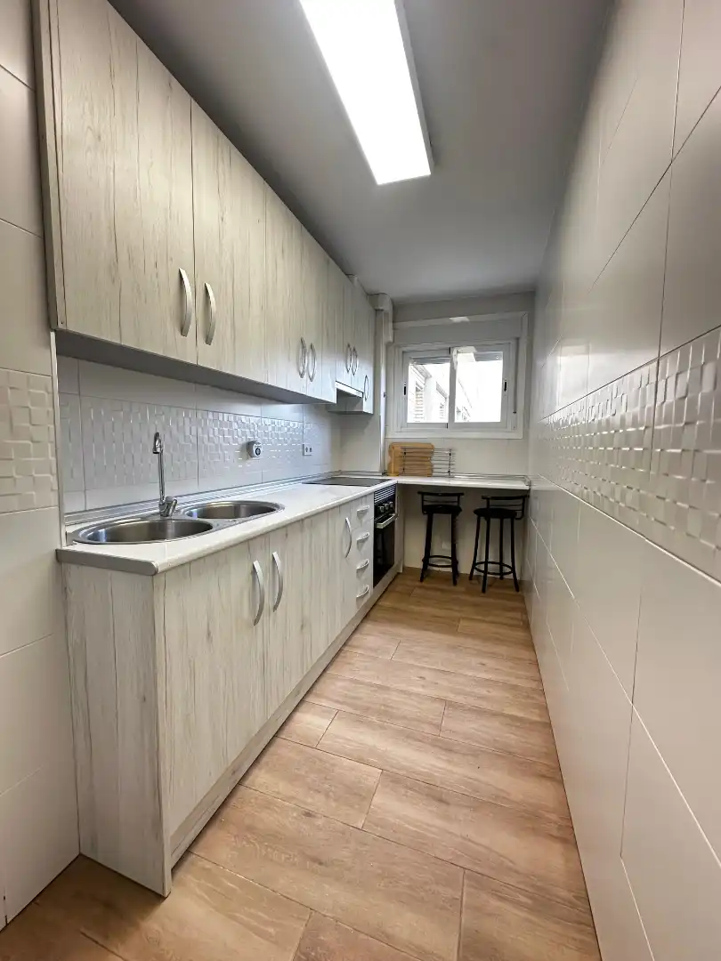 Küche von Wohnung zur Miete in Jaén mit Klimaanlage und Möbliert