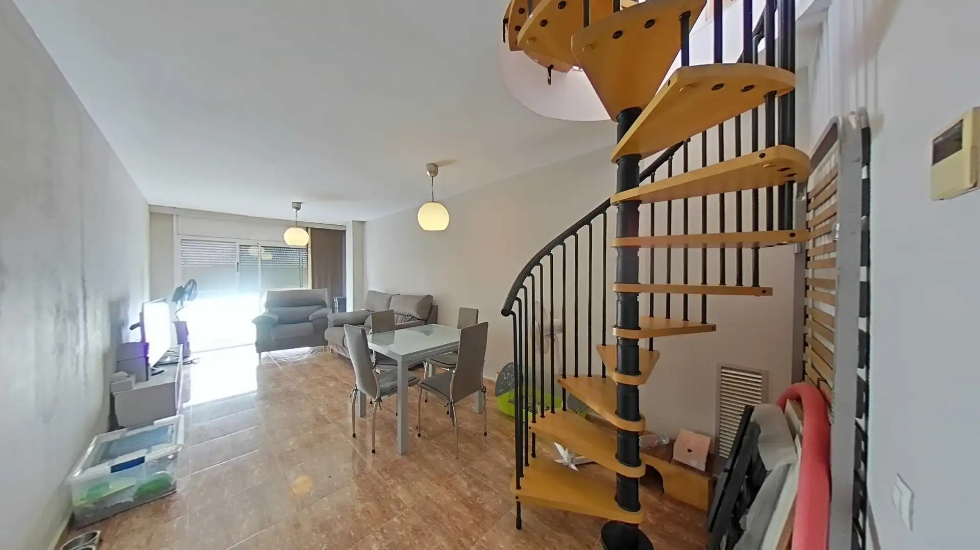 Dúplex en venta en El Pla del Penedès con Aire acondicionado, Calefacción y Piscina