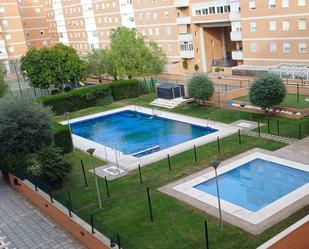 Swimming pool of Flat for sale in  Sevilla Capital  with Air Conditioner