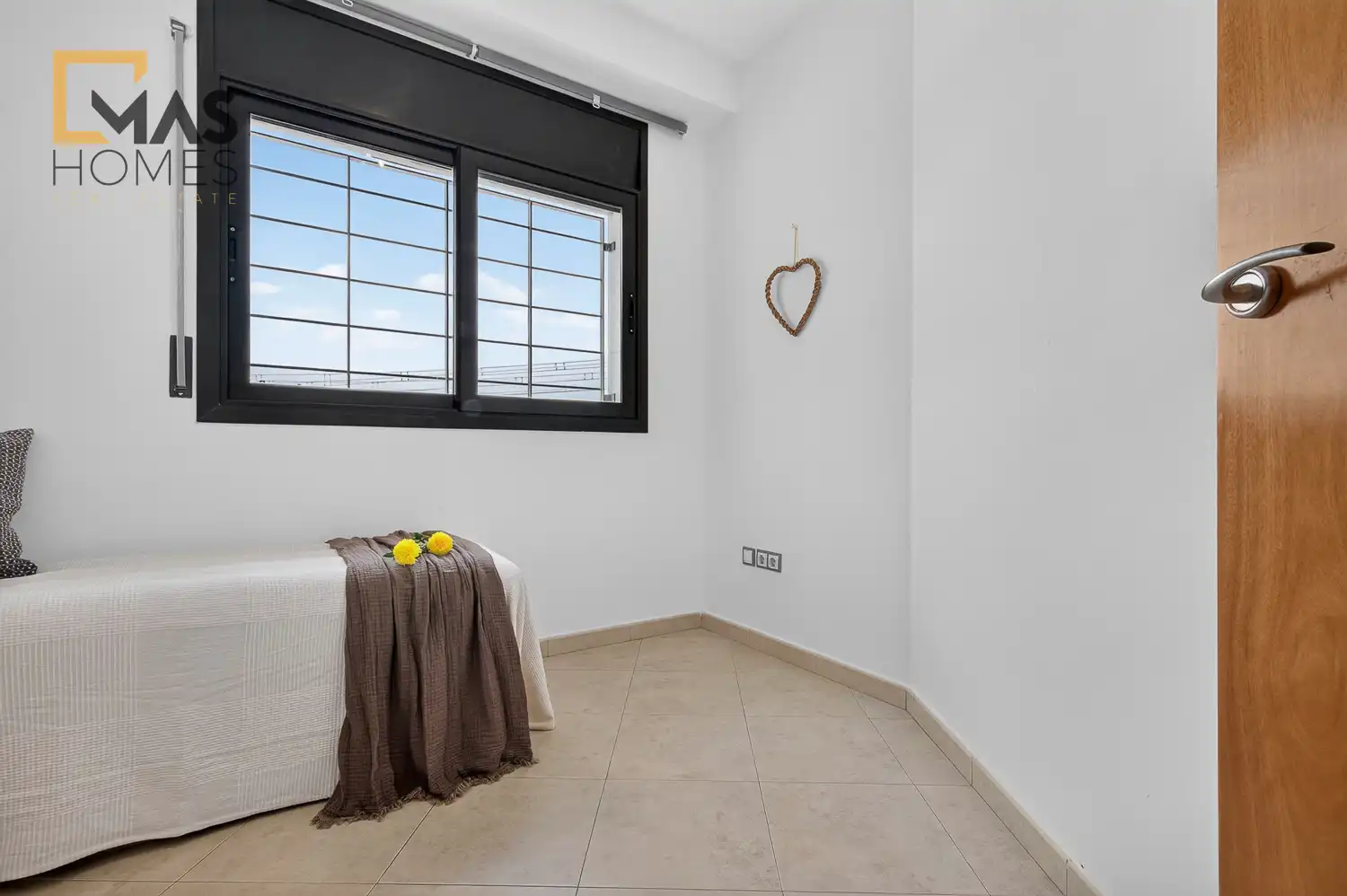 Habitación de Piso en venta en Terrassa con Aire acondicionado, Calefacción y Trastero