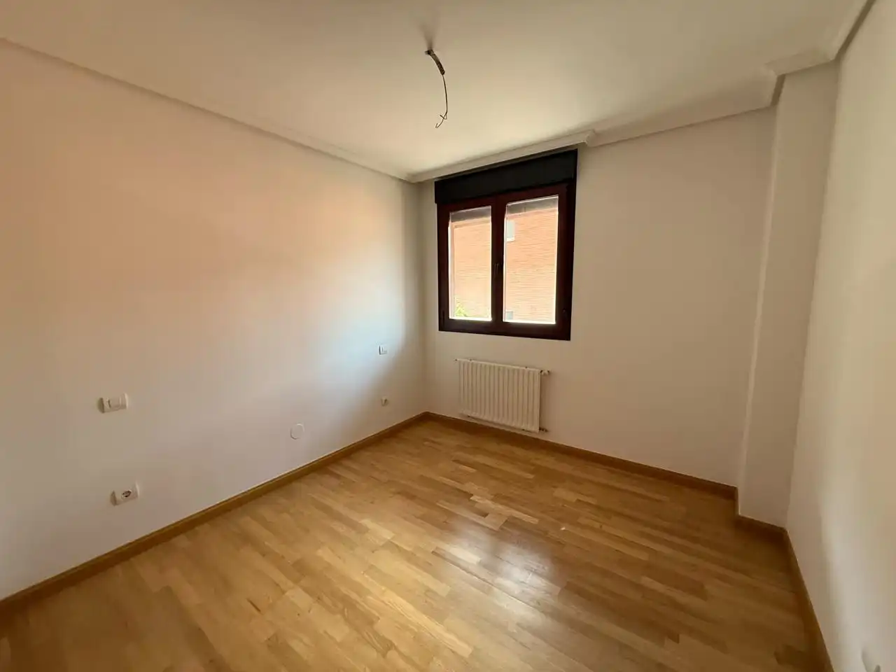 Bedroom of Flat for sale in Castro-Urdiales  with Heating, Parquet flooring and Terrace