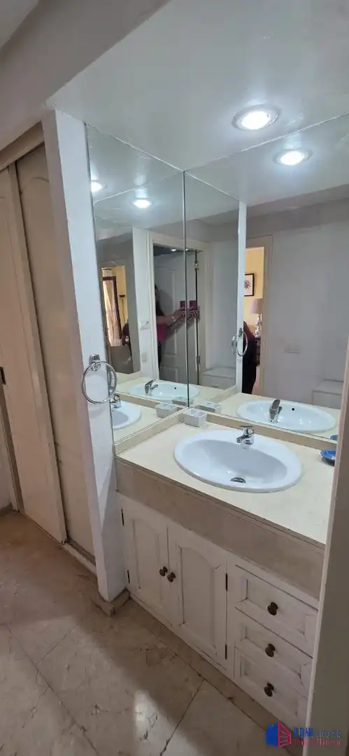 Flat with terrace to rent in Nervión, imagen 17