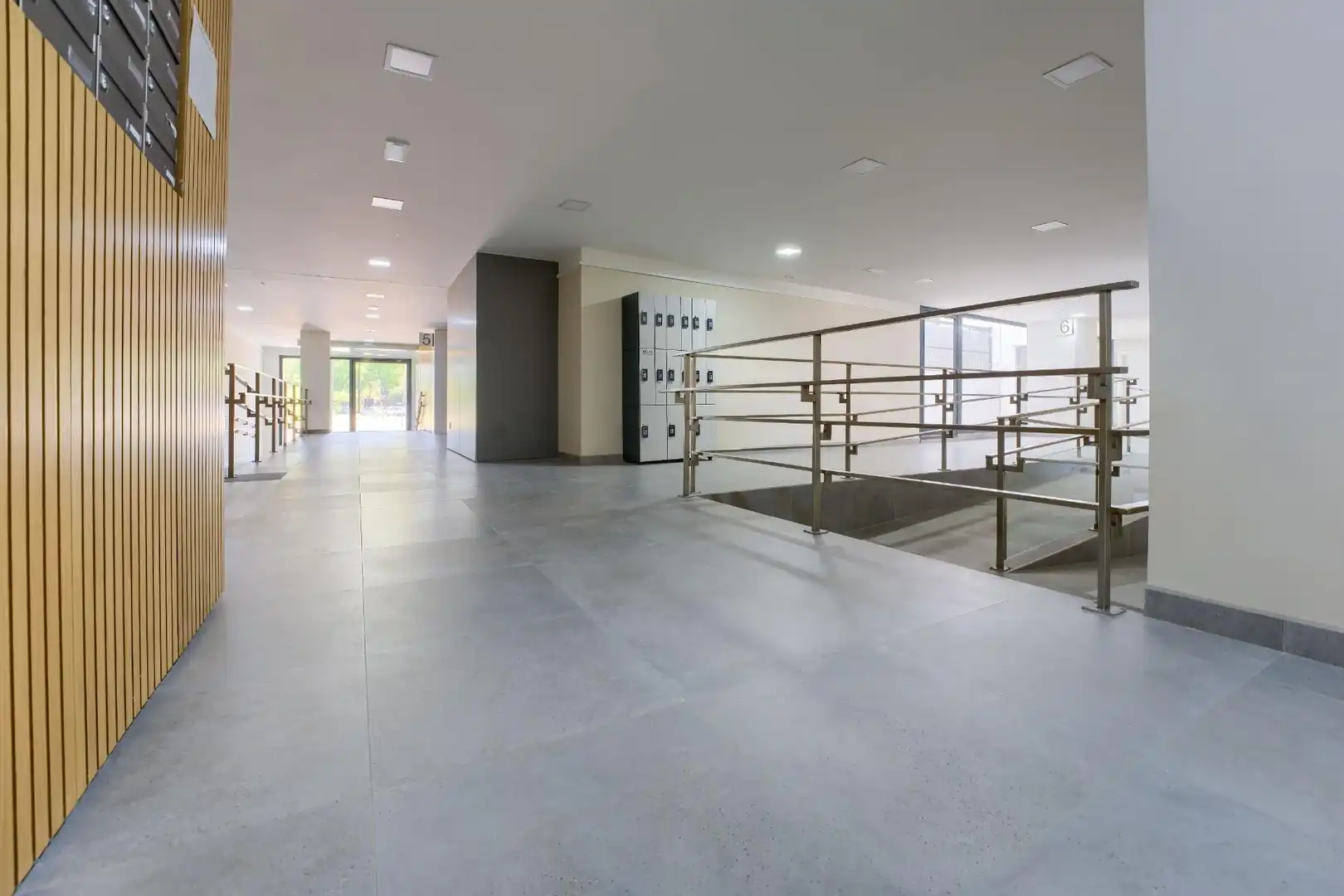 Flat for sale in Sevilla  with Air Conditioner and Terrace