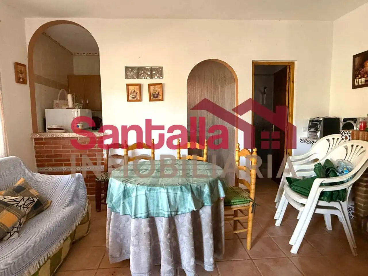 Menjador de Finca rústica en venda en Almuñécar amb Jardí privat, Terrassa i Piscina