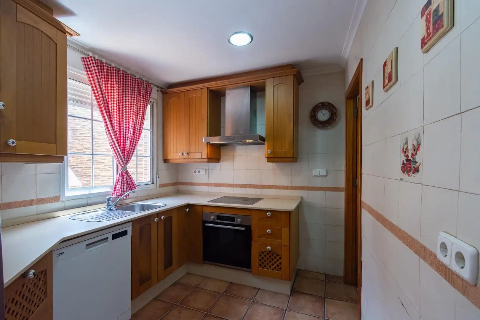 Cuina de Casa o xalet en venda en La Unión amb Aire condicionat i Terrassa