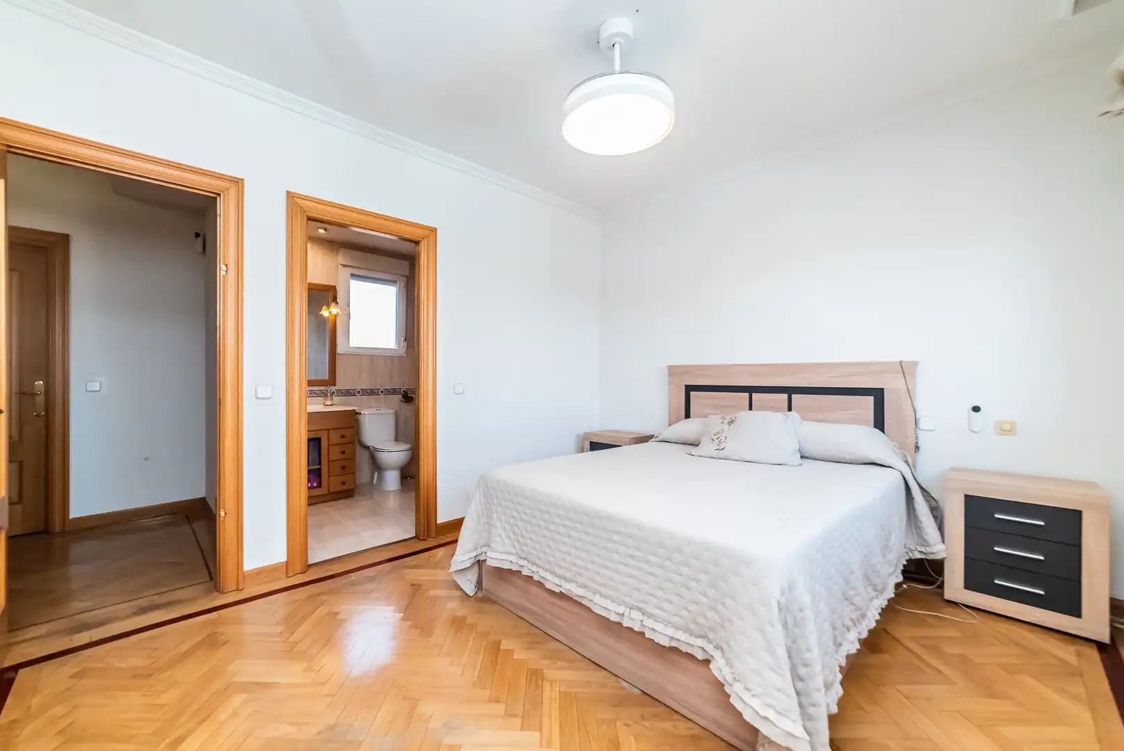 Habitación de Casa o chalet en venta en Illescas con Aire acondicionado, Calefacción y Jardín privado