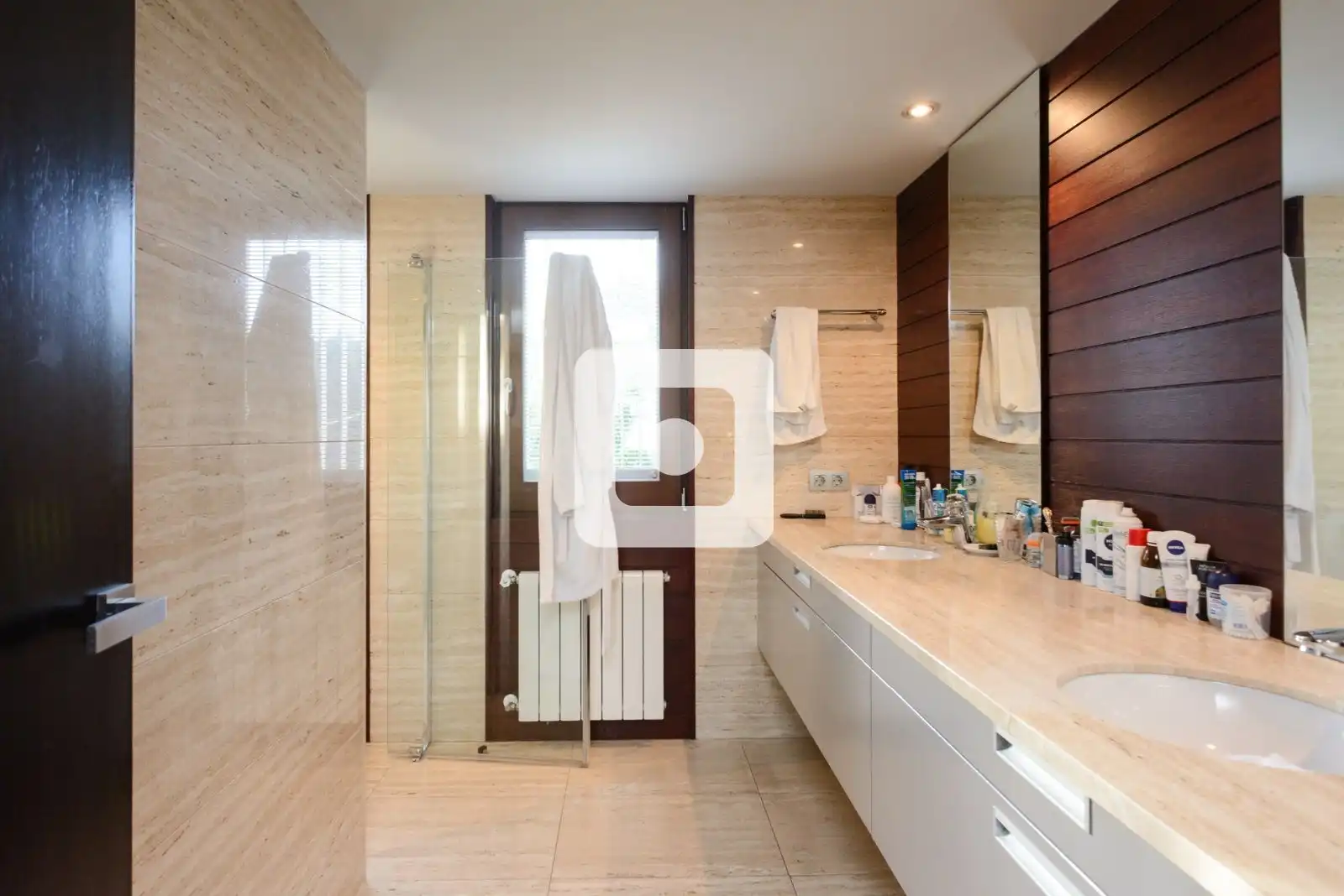 Baño de Casa o chalet en venta en Figueres con Aire acondicionado, Calefacción y Piscina
