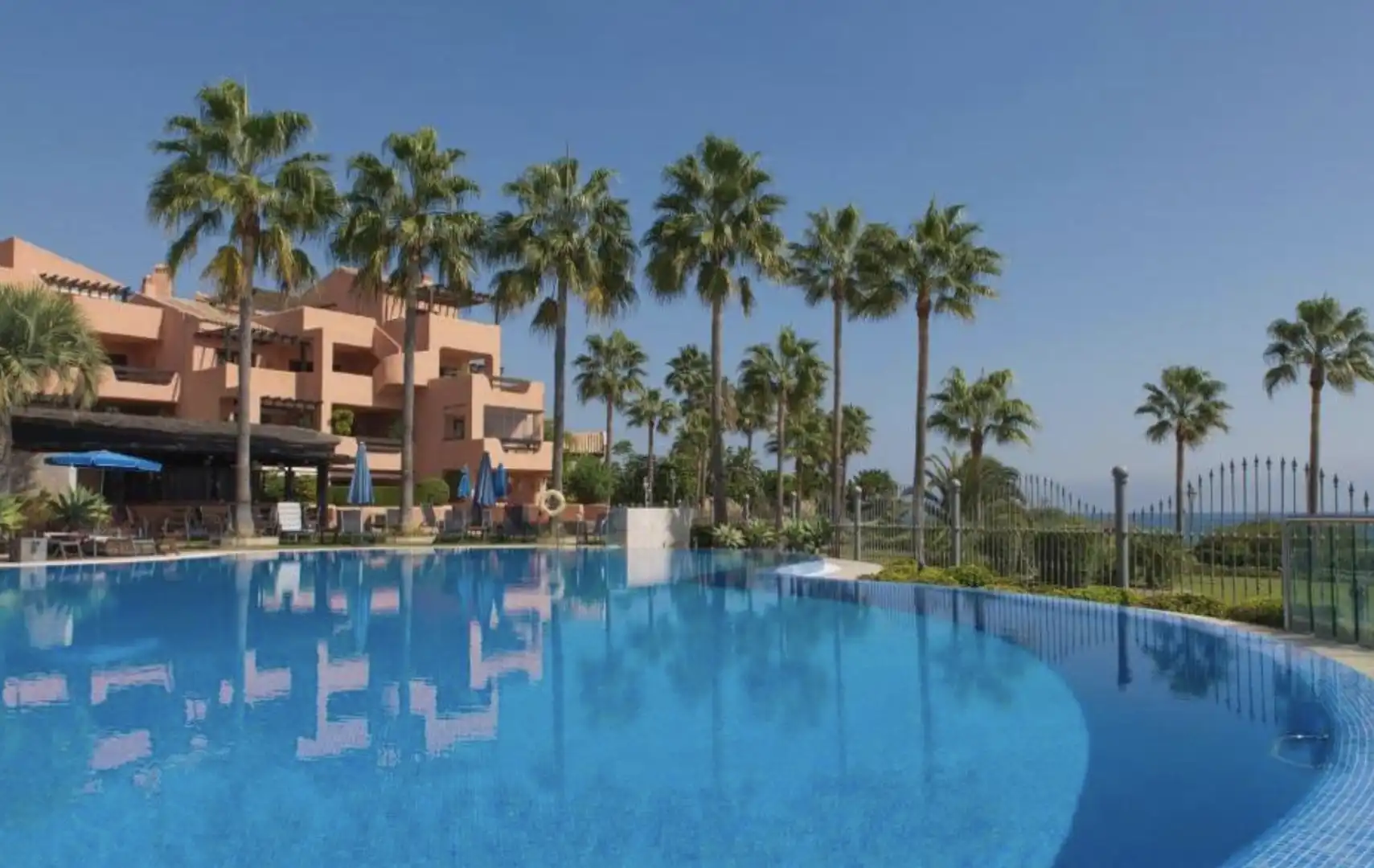 Jardín de Apartamento en venta en Estepona con Aire acondicionado, Terraza y Piscina