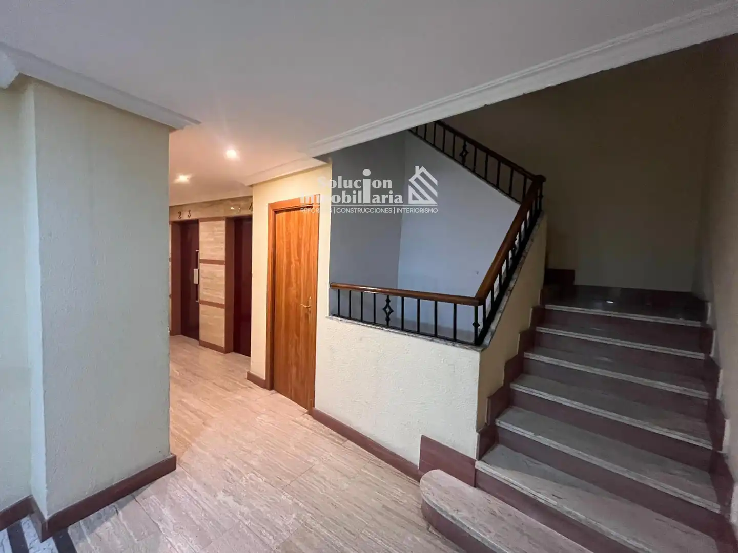 Piso en venta en Salamanca con Calefacción, Terraza y Balcón
