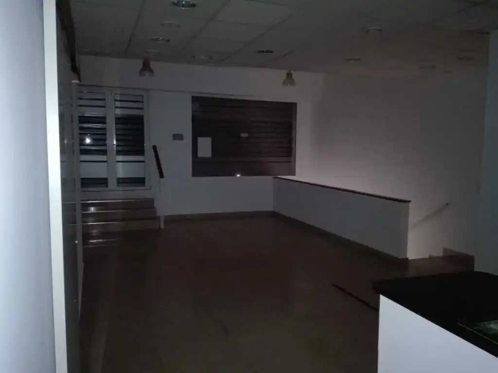 Local comercial en venda a C/ Compositor Pau Sicaret, imagen 6