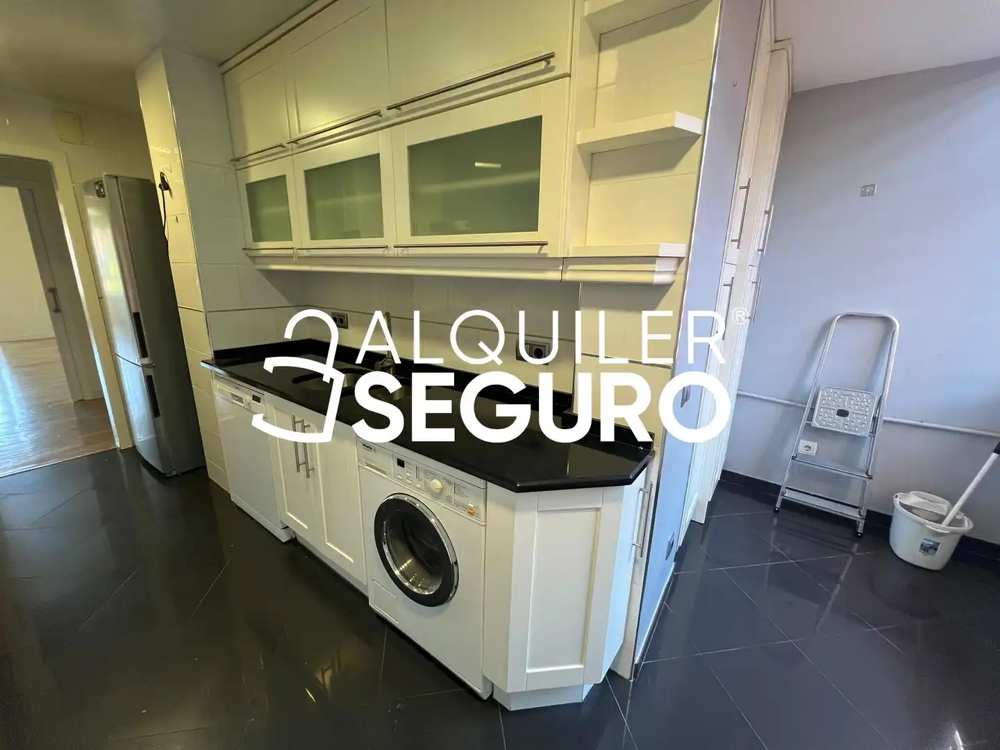Flat for rent in Tres Cantos  with Air Conditioner and Heating